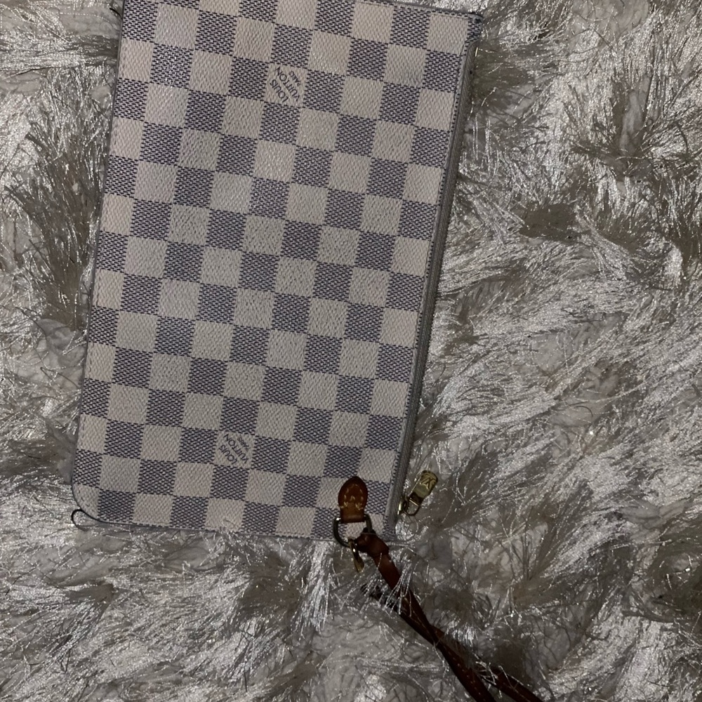 Louis Vuitton Clutch